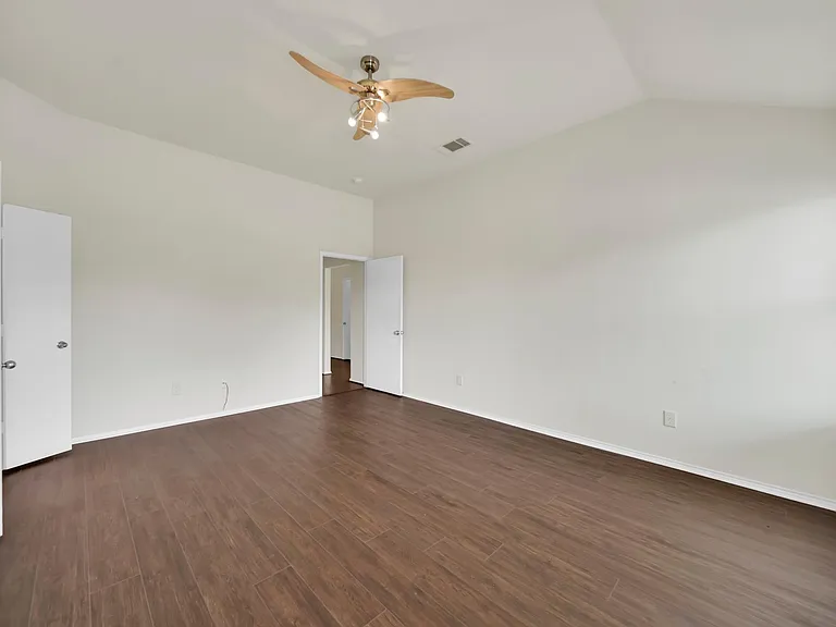 4221 Fiste — Photo 12