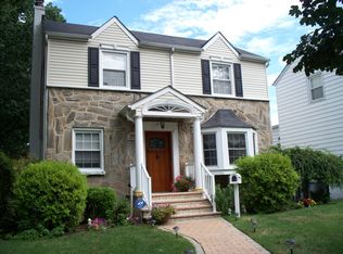 324 Walnut St, Nutley, NJ 07110