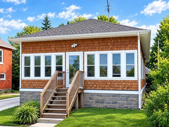 508 E Court St, Ludington, MI 49431