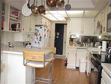 5th image of 25805 Fairmount Blvd APT 104