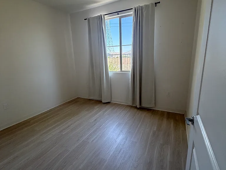 3550 E Peckham Paseo #6 — Photo 8