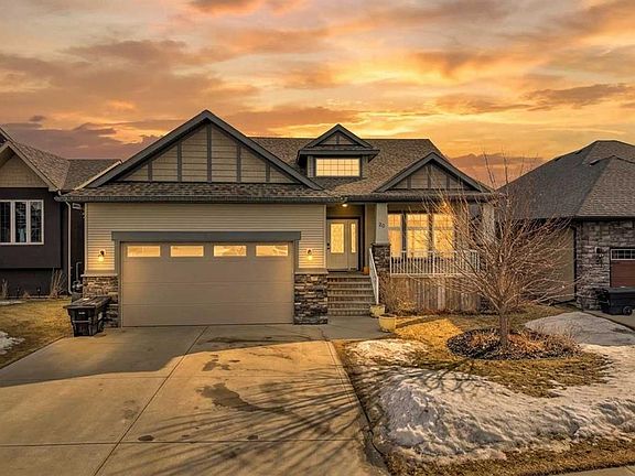 2nd image of 29 W Emily Cres