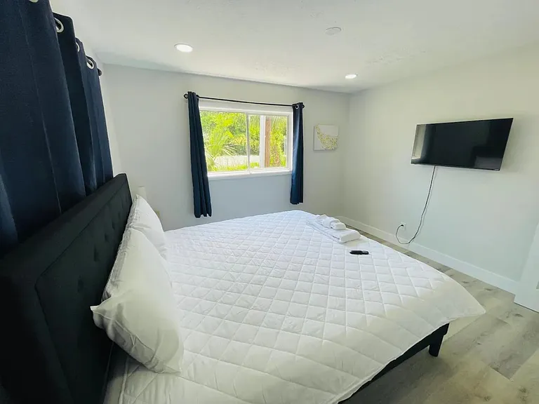2200 Cassandra Ln #1 — Photo 9