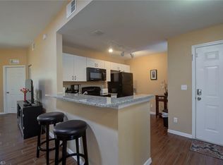 4275 Bellasol Cir APT 2213, Fort Myers, FL 33916