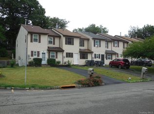 546 Saracino Drive, Maybrook, NY 12543