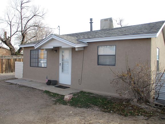 2nd image of 206 Shropshire Pl NW