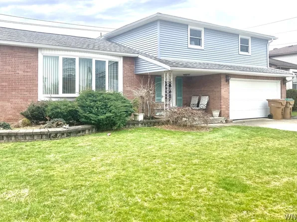 212 Steven Dr, Cheektowaga, NY 14227