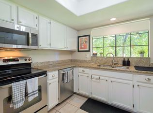 6885 E Cochise Rd APT 220, Paradise Valley, AZ 85253