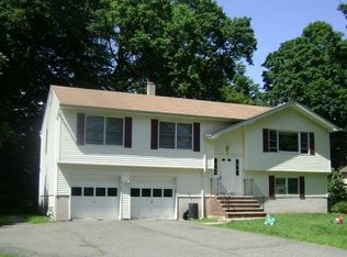 149 Fairview Pl, Morris Plains, NJ 07950