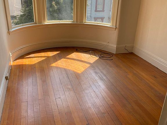 4th image of 404 Union St #A