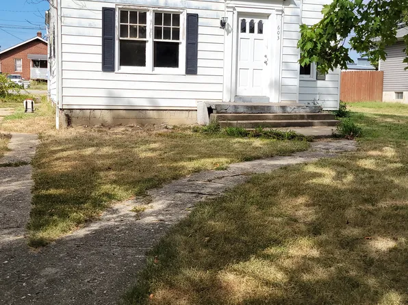 603 Cherry Ln, Warrenton, MO 63383