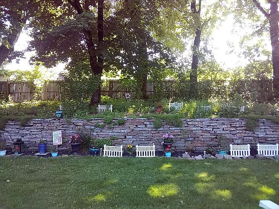 5th image of 34 Saint James Ave