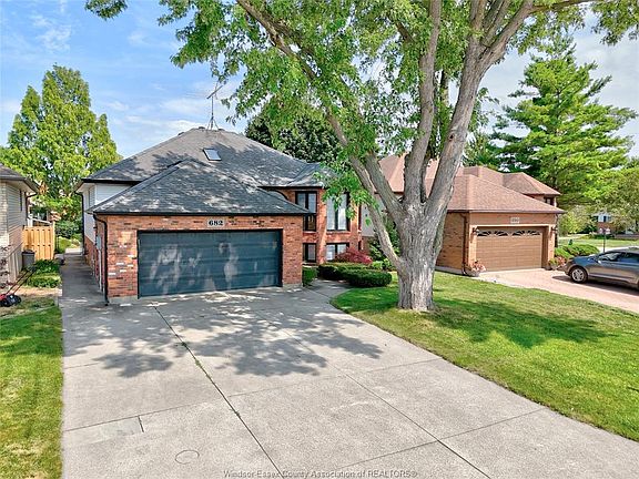 5th image of 682 Michael Dr