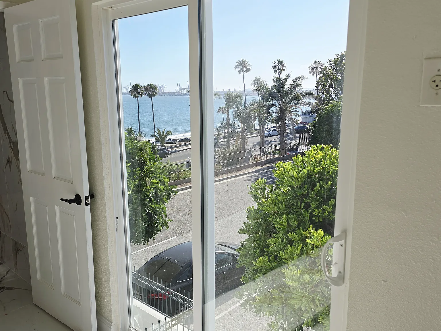Studio, $1,850 — Photo 1