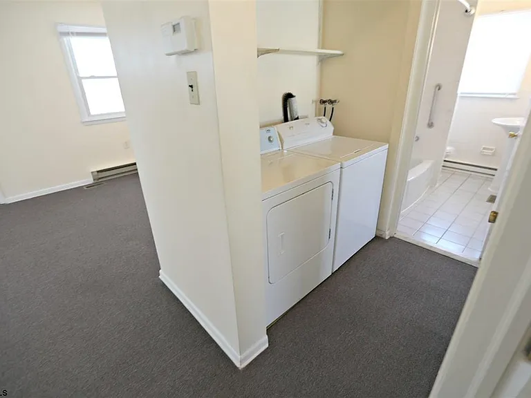 12 Crestmont Dr — Photo 8