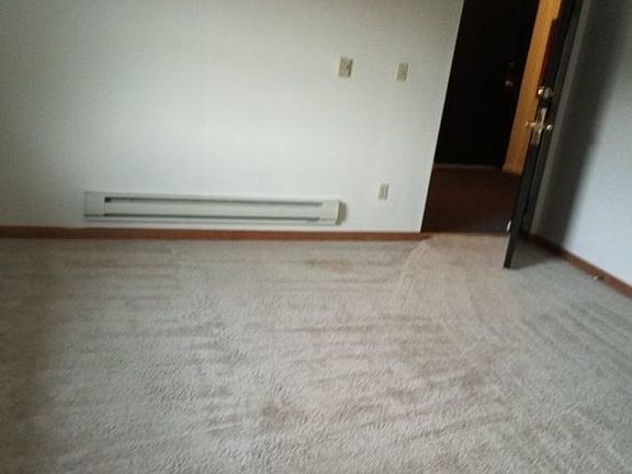 2nd image of 1005 Willowbrook Dr Unit A04