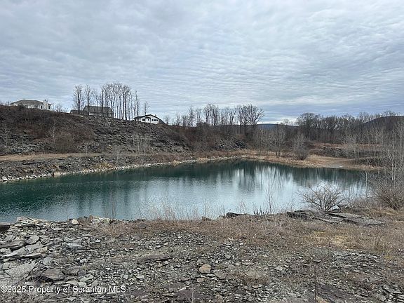 3rd image of 448 Griffin Pond Rd