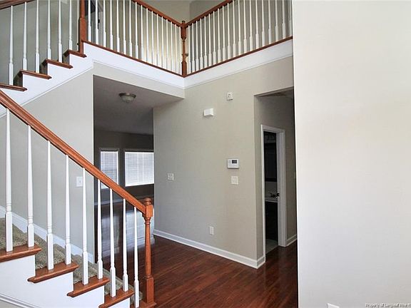 4th image of 153 High Leaf Dr