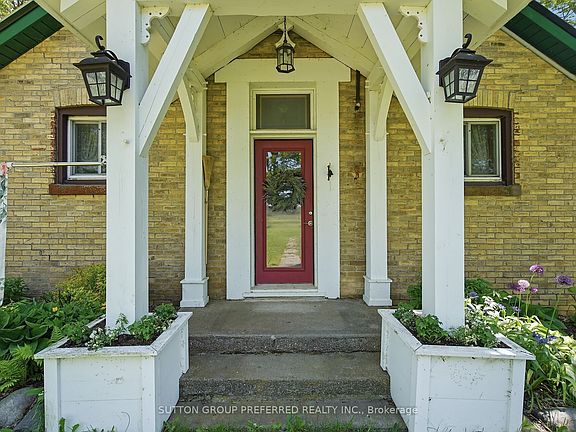 5th image of 30941 Lakeview Line