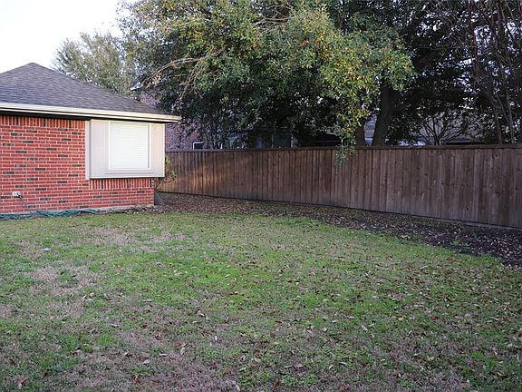 3rd image of 5701 Eagle Dr