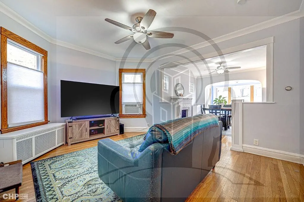 Building Photo - 4317 N Spaulding Ave #2
