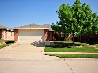 708 Riverflat Dr, Fort Worth, TX 76179