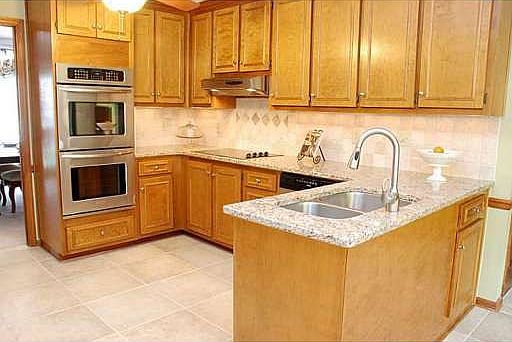 3rd image of 3750 Cara Ln