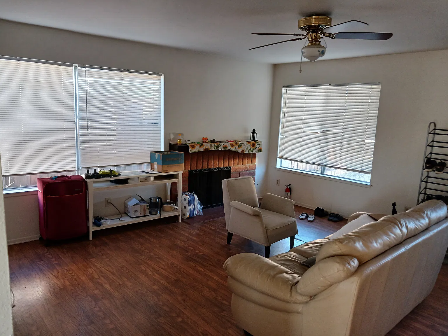 4 bed, 1320 sqft, $945 — Photo 4