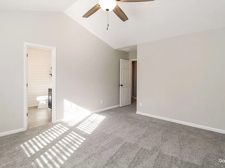 22 Brackenwood Ct — Photo 9