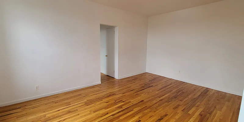 Sold by WRL Realty, LLC | media 11