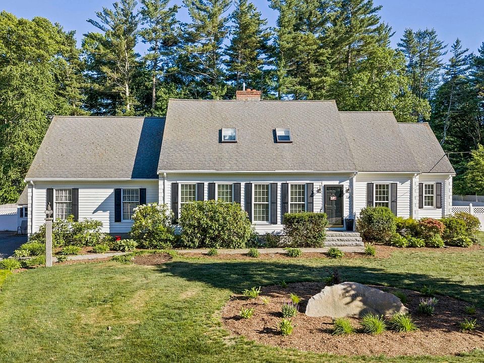 1st image of 114 Longwater Dr