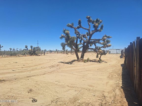 5th image of E Pb Hwy