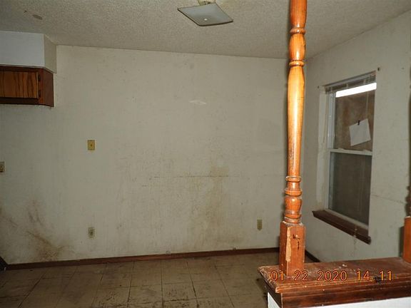 5th image of 302 Elmwood Ter