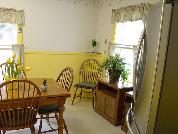 5th image of 1117 Ithaca Rd