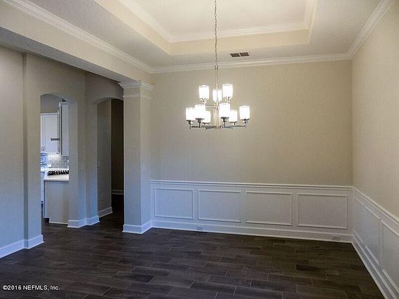 3rd image of 220 Oxford Estates Way