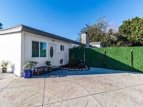 2nd image of 8561 Orion Ave #1/2