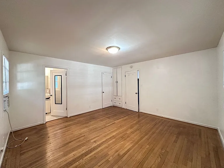 610 William St #A — Photo 9