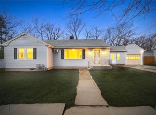 41 Summit Ave, North Smithfield, RI 02896