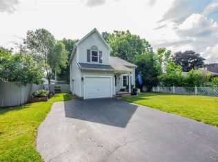 124 Oakwood Rd, Rochester, NY 14616