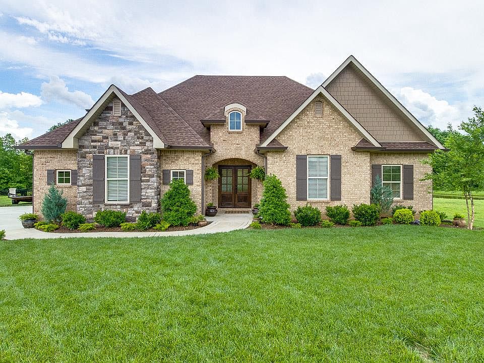 1st image of 107 Copperstone Dr