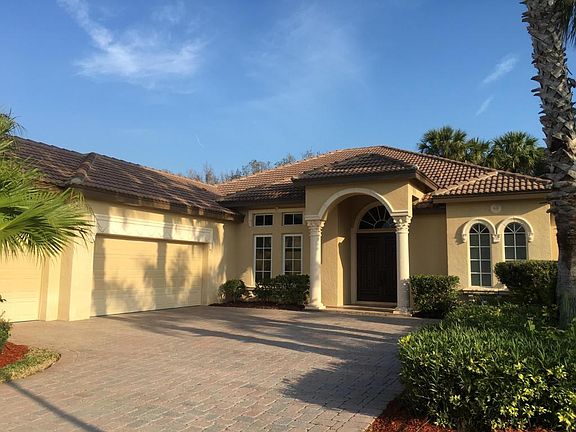 3rd image of 834 SW Grand Reserves Blvd