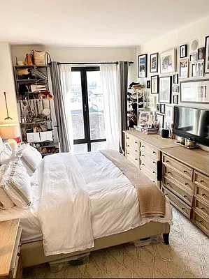 Rented by The KCI Group | media 10