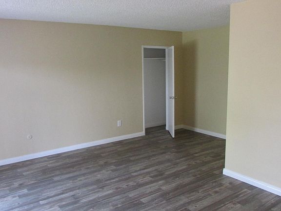 3rd image of 8467 Buckland St #8467