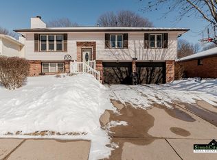 2732 Hallmark Rd, Lincoln, NE 68507