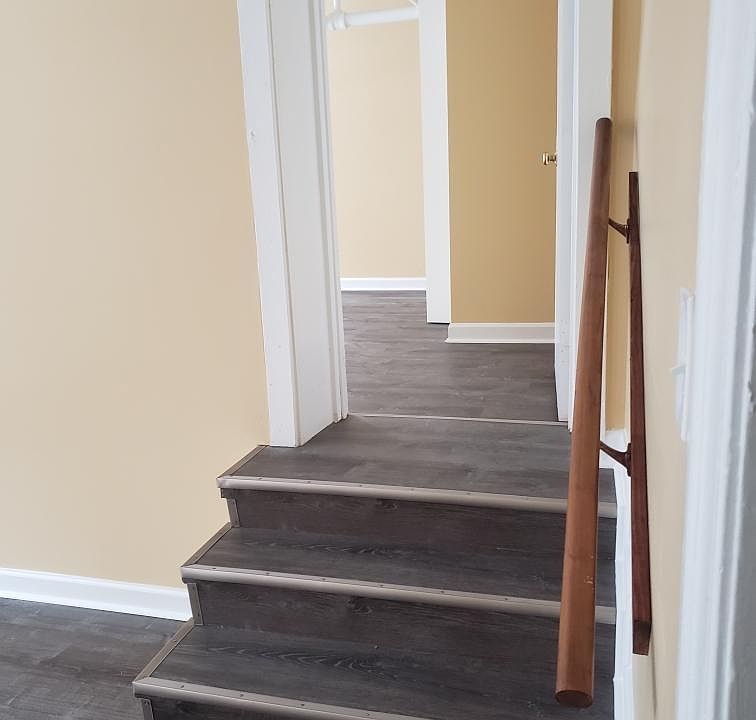 1st image of 6873 S Crandon Ave #1