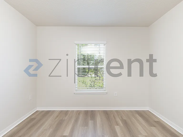 129 Wellwood Ln #B — Photo 11