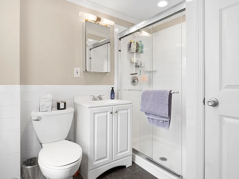 10-16 47th Ave #3 — Photo 4