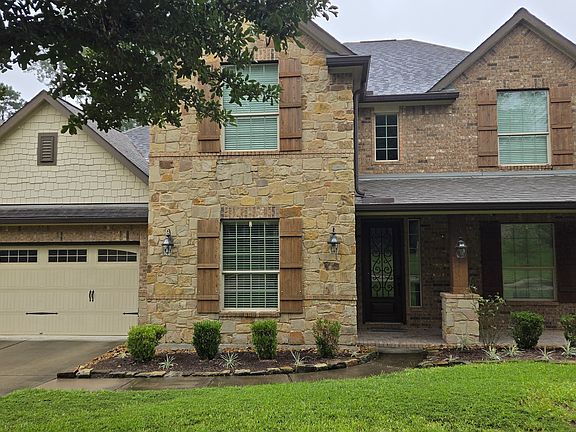 3rd image of 1811 Leela Springs Dr
