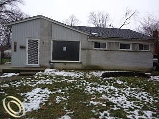 1st image of 30475 Westfield St