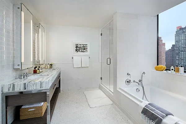 Sold by Corcoran | media 7